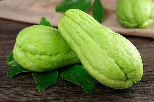 镇平太公湖吃瓜,镇平瓜香四溢，尽享田园风光