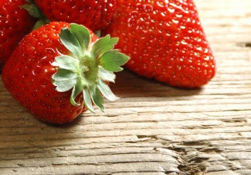 为什么吃瓜长痘痘,吃瓜为何诱发痘痘之谜